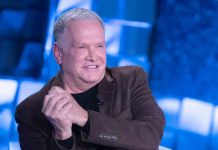 Garrison Rochelle, intervista esclusiva all’ex insegnante di Amici: “Marisol un vero talento, Dustin non ha fatto un percorso. Ritorno ad Amici? Mi piacerebbe fare il giudice al serale” Garrison Rochelle a Verissimo