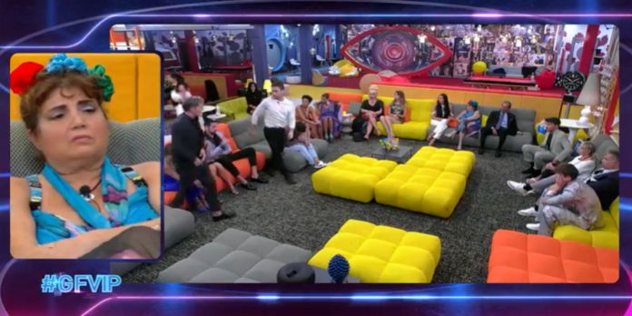 Grande Fratello Vip, le frasi fuori luogo di Gegia su Marco Bellavia | Video Mediaset Gegia