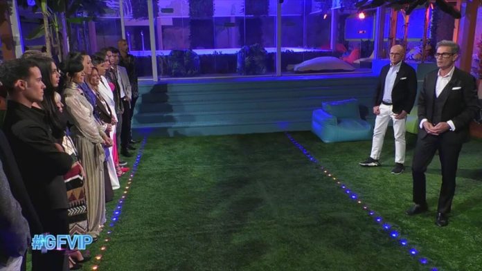 Grande Fratello Vip, Marco Bellavia rientra in Casa per un confronto con gli altri Vipponi | Video Mediaset Marco Bellavia confronto con i Vipponi