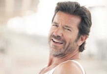 “Una scatola al giorno”, il nuovo programma condotto da Paolo Conticini su Rai 2: quando in tv Una scatola al giorno - Paolo Conticini - Rai 2