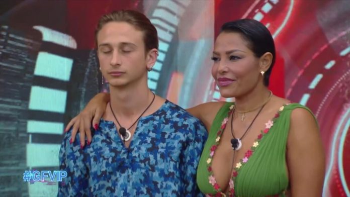 Grande Fratello Vip, chi è uscito ieri sera giovedì 3 novembre 2022? Eliminata Carolina Marconi | Video Mediaset Eliminata Marconi