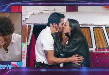Grande Fratello Vip, Giaele De Donà bacia tutti, ma era un gioco. Signorini: “Dopo i sensi di colpa per tuo marito, ti sei consolata molto in fretta” | Video Mediaset Giaele bacia tutti