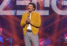 Maurizio Lastrico a Zelig 2022 dopo “Don Matteo” e Sanremo per raccontare “Se Dante fosse nato oggi” | Video Mediaset Maurizio Lastrico a Zelig