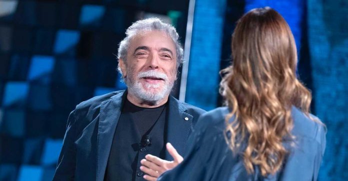 Nino Frassica a Verissimo: “Stanno già scrivendo la 14esima di Don Matteo” | Video Mediaset Nino Frassica a Verissimo