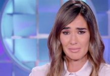 Silvia Toffanin in lacrime a Verissimo: il ricordo di Nadia Toffa con la madre | Video Mediaset Silvia Toffanin in lacrime