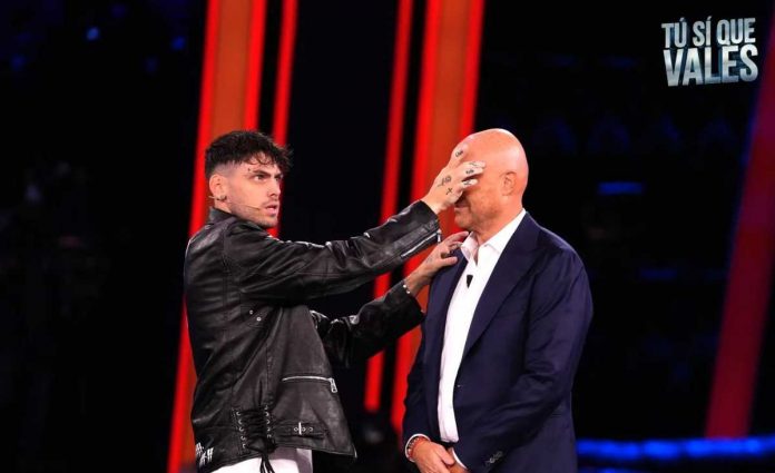 Tu si que vales: Jey Lillo il mago napoletano che stupisce Rudy Zerbi | Video Witty Tv Tu si que vales