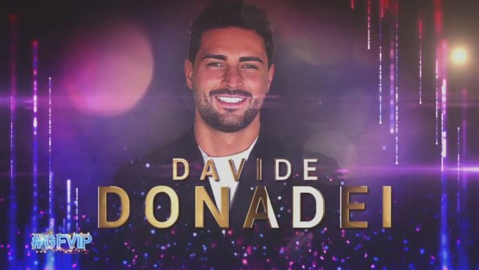 Davide Donadei nuovo concorrente del Grande Fratello Vip: presentazione e ingresso | Video Mediaset Davide Donadei, nuovo concorrente GF Vip