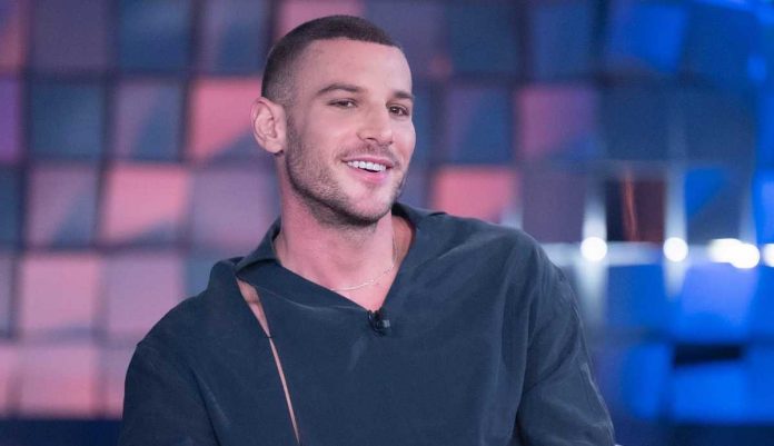 Alex Di Giorgio a Verissimo: “Ho pensato di farla finita” | Video Mediaset Alex Di Giorgio a Verissimo