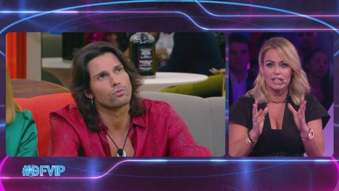 Grande Fratello Vip, Sonia Bruganelli VS Luca Onestini: “Stai facendo una soap opera” | Video Mediaset Bruganelli VS Onestini