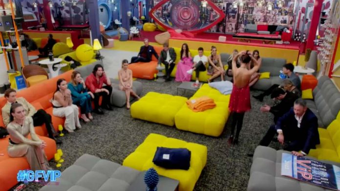 Grande Fratello Vip, chi è uscito ieri sera lunedì 9 gennaio 2023? Nessun Eliminato | Video Mediaset Nessun Eliminato