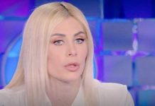 Paola Caruso a Verissimo, in lacrime: “Mio figlio non camminava più” | Video Mediaset Paola Caruso a Verissimo