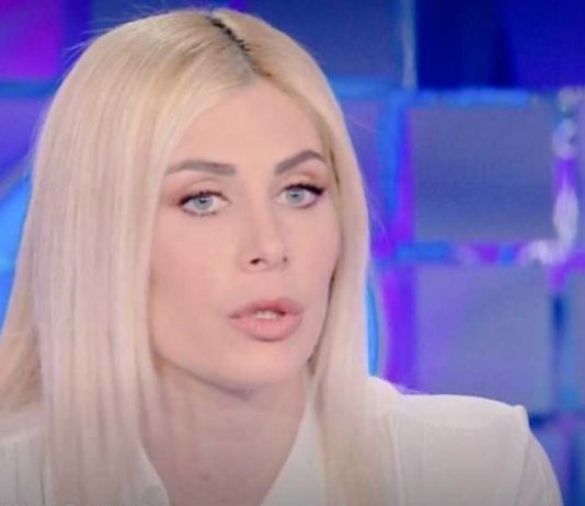 Paola Caruso a Verissimo: “E’ uscita tutta la rabbia, sono fragile …” | Video Mediaset Paola Caruso a Verissimo