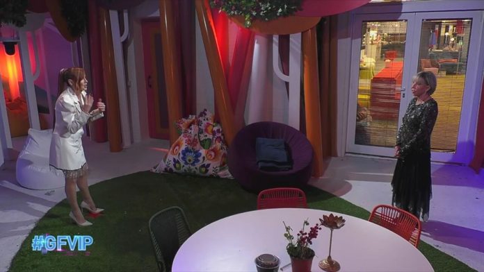Grande Fratello Vip, Patrizia Rossetti torna in Casa per un confronto con Wilma Goich | Video Mediaset Rossetti Vs Goich