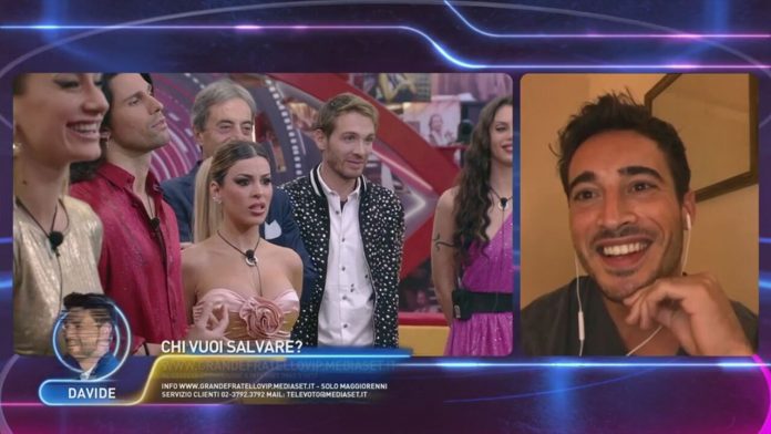 Grande Fratello Vip, Antonino Spinalbese sta meglio, presto tornerà in Casa | Video Mediaset Spinalbese in collegamento