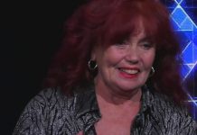 Grande Fratello Vip, sorpresa per Sarah Altobello: arriva la mamma Mariolina | Video Mediaset sorpresa a Sarah Altobello, la mamma