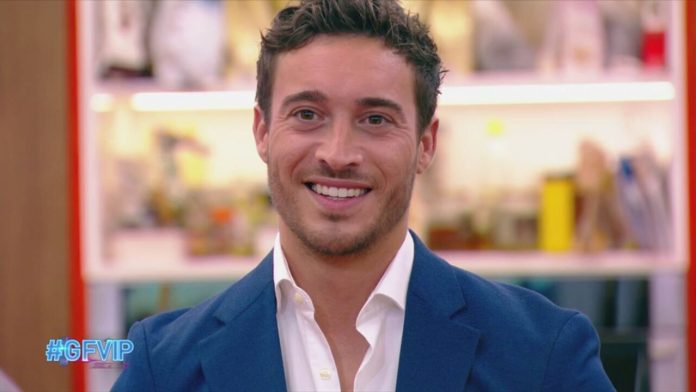 Grande Fratello Vip, chi è uscito ieri sera giovedì 23 febbraio 2023? Eliminato Antonino Spinalbese | Video Mediaset Antonino è eliminato