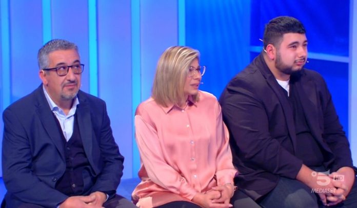 C’è Posta per te 2023, Antonio viene rifiutato dai figli | Video Witty Tv C'è Posta per te Antonio