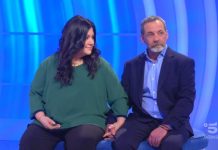 C’è Posta per te 2023, Katia chiede perdono al padre e alla seconda moglie di lui | Video Witty Tv C'è Posta per te 2023 Katia