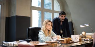 Ciak d’oro Serie tv, annunciati i vincitori della prima edizione: trionfa Mare Fuori 3 Mare Fuori 3 - Carolina Crescentini Carmine Recano