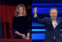 Sanremo 2023, ovazione per Mattarella e Roberto Benigni: il pubblico canta l’Inno di Mameli e ascolta la Costituzione Mattarella e benigni a sanremo 2023