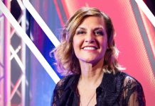 The Voice Senior 2023, Irene Grandi canta Mina: lo scherzo di Antonella Clerici ai giudici The Voice Senior 2023 Irene Grandi