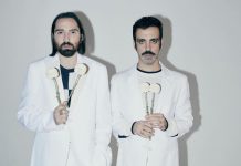 Colapesce Dimartino cantano “Splash” a Sanremo 2023: testo della canzone e significato colapesce dimartino