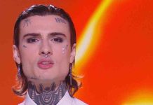 Rosa Chemical a Le Iene dopo il bacio con Fedez, il suo monologo | Video Mediaset Rosa Chemical a Le Iene