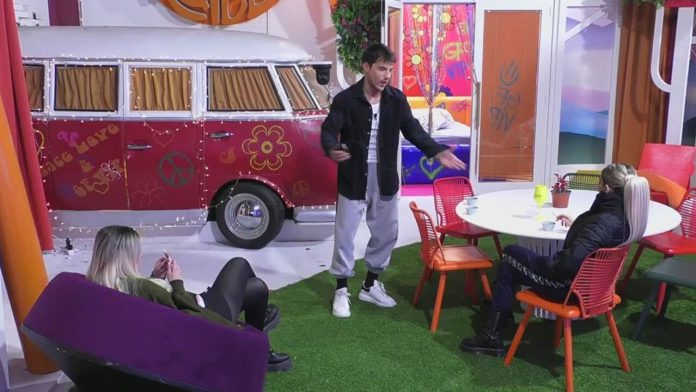 Grande Fratello Vip, Daniele Dal Moro Vs Oriana Marzoli: “Come puoi pensare che ti ho nominato? | Video Mediaset Daniele Vs Oriana