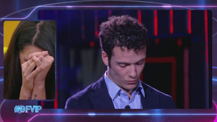 Grande Fratello Vip, Edoardo Donnamaria è Squalificato: il motivo della squalifica | Video Mediaset Donnamaria Squalificato