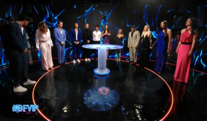 Grande Fratello Vip, la catena di salvataggio manda direttamente in nomination Milena Miconi | Video Mediaset La catena di Salvataggio