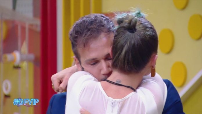 Grande Fratello Vip, Matteo Diamante lascia la Casa e il gioco | Video Mediaset Matteo Diamante