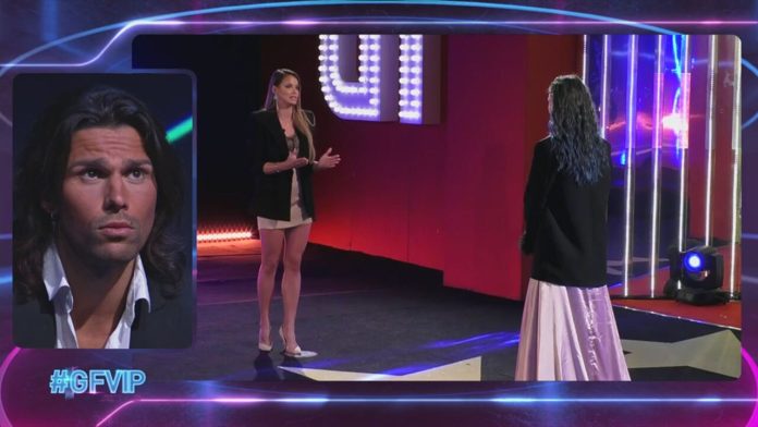 Grande Fratello Vip, una visita inaspettata per Nikita Pelizon: arriva Ivana Mrazova: “Sei ossessionata da Luca” | Video Mediaset Nikita e Ivana