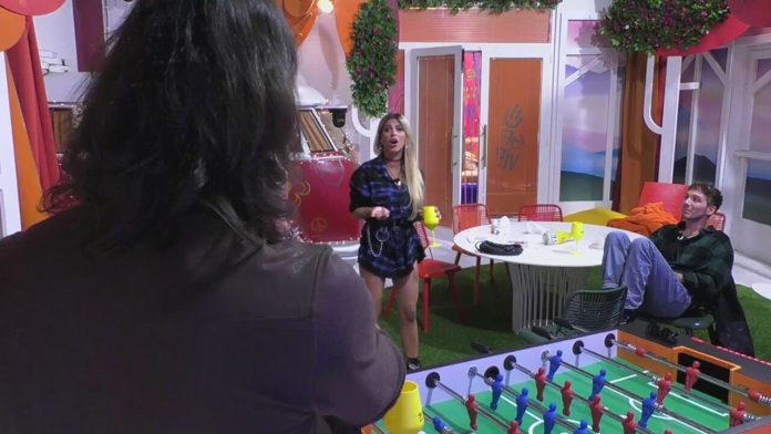 Grande Fratello Vip, Oriana Marzoli VS Luca Onestini: “Una domanda di cattivo gusto, mi hai messo in difficoltà” | Video Mediaset Oriana Vs Luca