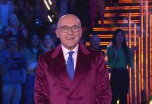 Grande Fratello Vip, Signorini: “Chiunque sta male, può uscire, la Casa non è San Vittore” | Video Mediaset Signorini