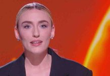 Le Iene, il monologo di Mara Sattei sulla fede: “credere in Dio mi ha dato la forza di non avere paura” | Video Mediaset Mara Sattei, monologo a Le Iene