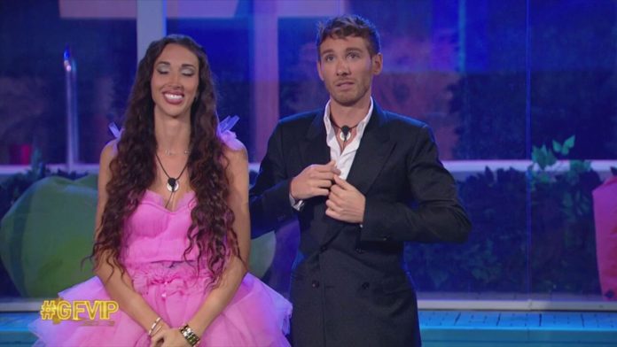 Grande Fratello Vip 2023 finale, televoto flash: Alberto VS Giaele. Chi ha vinto? E chi è eliminato? I Nomi | Video Mediaset Alberto e Giaele