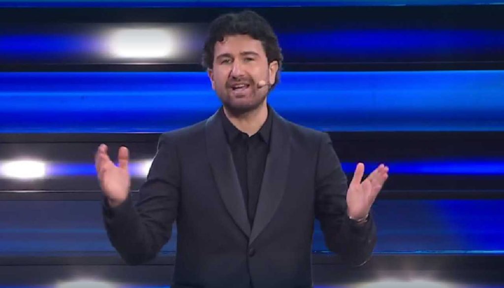 Alessandro Siani ad Amici 22