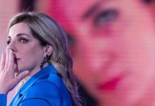 Elena Di Cioccio a Verissimo: “Sono sieropositiva da 21 anni”, la sua storia | Video Mediaset Elena Di Cioccio a Verissimo