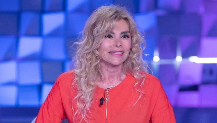 Marina Occhiena a Verissimo: il ricordo di Franco Califano | Video Mediaset Marina Occhiena a Verissimo