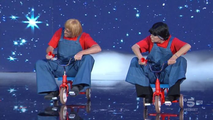 Amici 22 guanto di sfida prof: Zerbi e Cele spaventano tutti | Video Witty Tv Amici 22 guanto di sfida