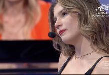 Amici 22 eliminata Maddalena in Semifinale: l’abbraccio con Emanuel Lo | Video Witty Tv Amici 22 eliminata
