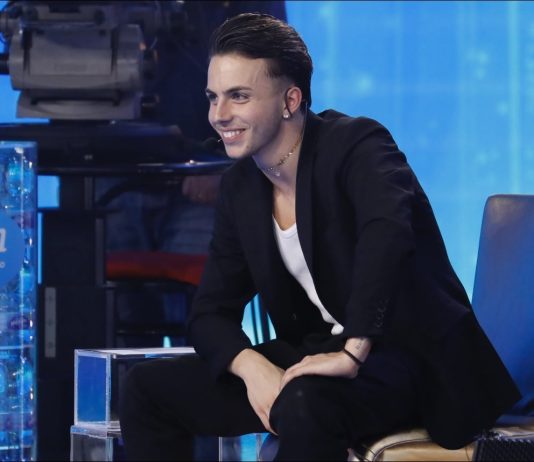 Amici 2023, Mattia Zenzola a SuperGuidaTV: “Sono contento di essere stato premiato dal televoto. Condividere il palco con Angelina è stato bellissimo” | INTERVISTA