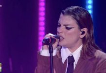 Emma ricorda il padre Rosario sul palco del Concerto del Primo Maggio 2023: video e testo Emma