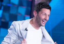 Filippo Bisciglia a Verissimo: “Silvia, ho un video per te!” | Video Mediaset Filippo Bisciglia a Verissimo