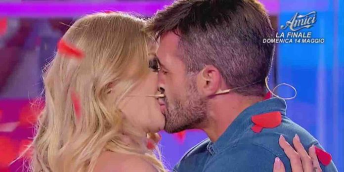 La scelta di Nicole a Uomini e Donne è Carlo: “ho trovato l’uomo che desideravo e sognavo” | Video Witty Tv la scelta di Nicole a Uomini e Donne
