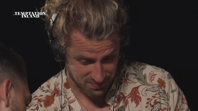 Temptation Island 2023: Ale e Federico, al capolinea? Lui: “Non provo lo stesso sentimento che prova lei” | Video Witty Tv Federico al Primo Falò