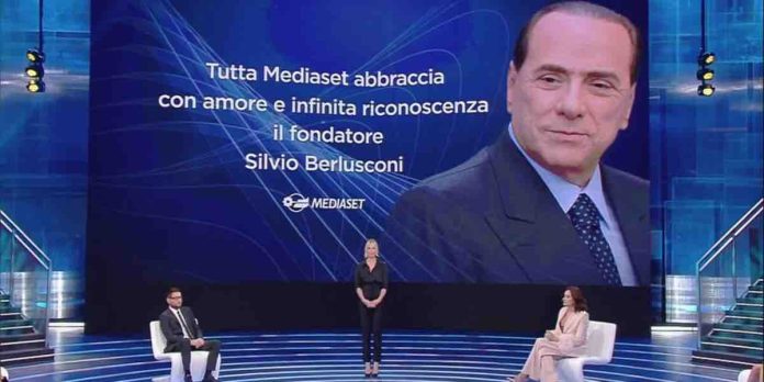 Isola dei Famosi 2023, Ilary Blasi ricorda Silvio Berlusconi: “so che non perdeva una puntata” | Video Mediaset Ilary Blasi, il ricordo di Silvio Berlusconi