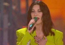 Laura Pausini si commuove a Italia Loves Romagna e poi duetta con Giorgia | Video Laura Pausini a Italia Loves Romagna