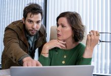 Che Todd ci aiuti: trama, cast e quando in tv il nuovo legal drama di Rai Due Che Todd ci aiuti