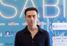 Matteo Paolillo a Giffoni 2023: «Lo spin-off non credo sia sul mio personaggio. Della mia musica mi fa piacere che se ne parli, ben vengano palchi importanti. Un duetto lo farei con Mara Sattei» | Intervista MATTEO PAOLILLO